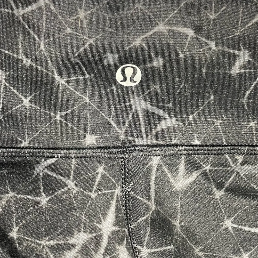 Lululemon Leggings Womens 4 Wunder Under Crop II Full-On Luon Star Crushed Gym - Picture 8 of 9